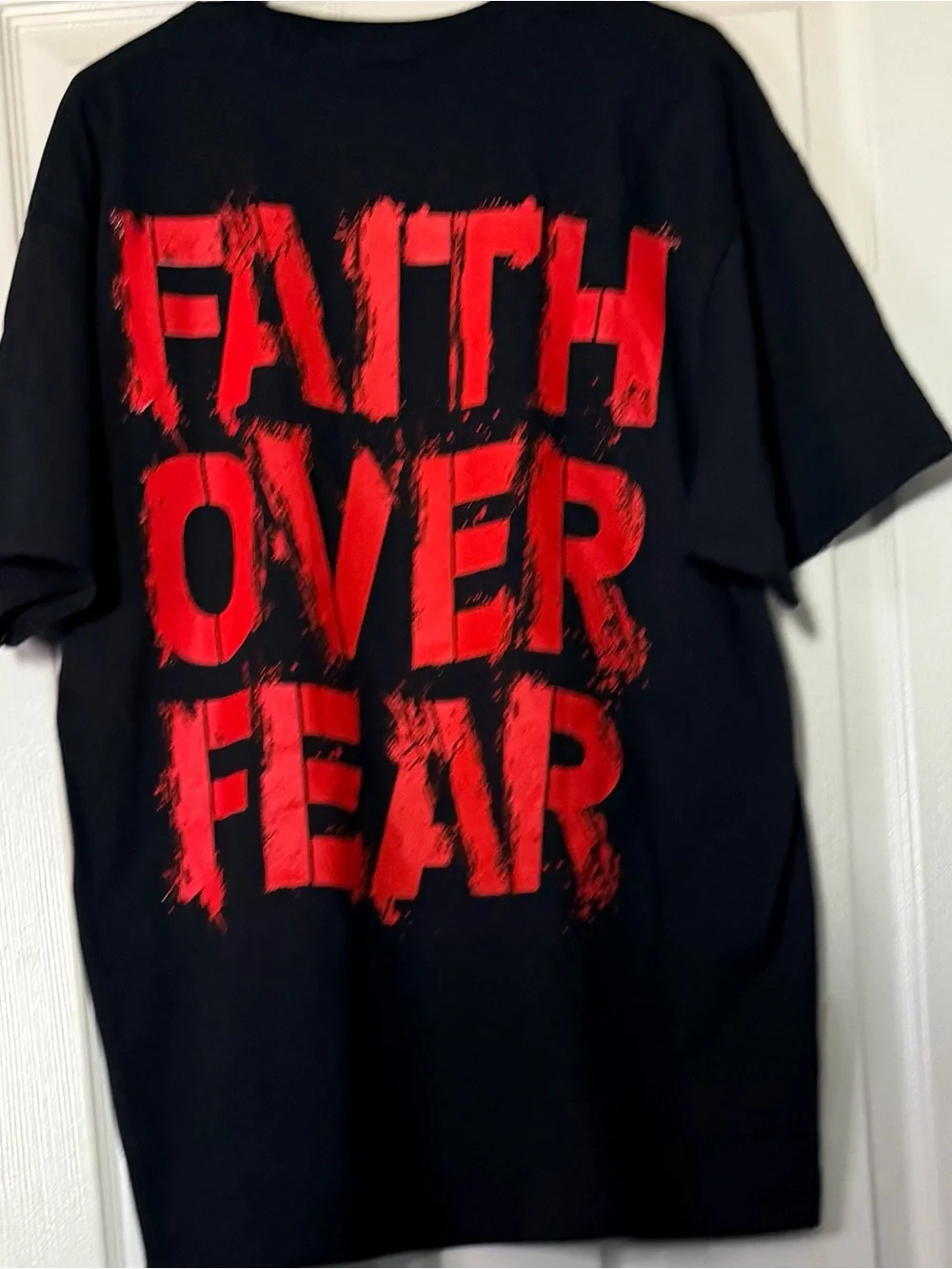 Hands to Heaven Graphic Tee - Black/Red